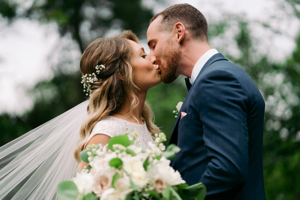 Anna & Steve Wedding Photo 18