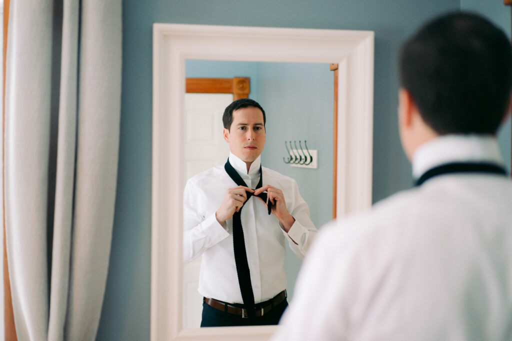 Leah & Jesse Wedding Photo 23