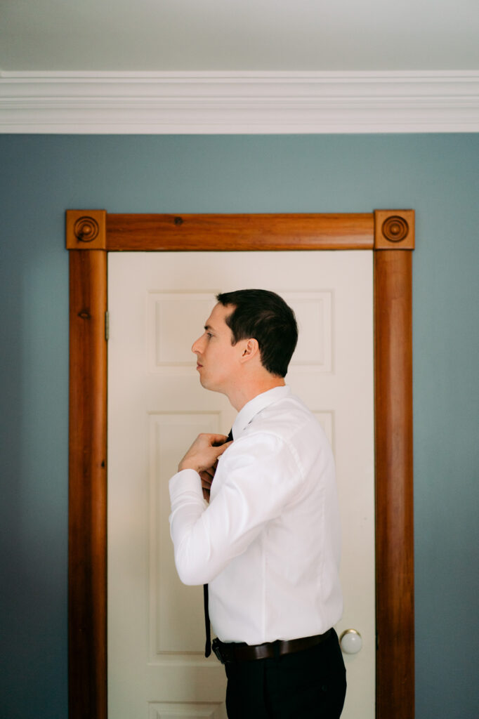 Leah & Jesse Wedding Photo 24