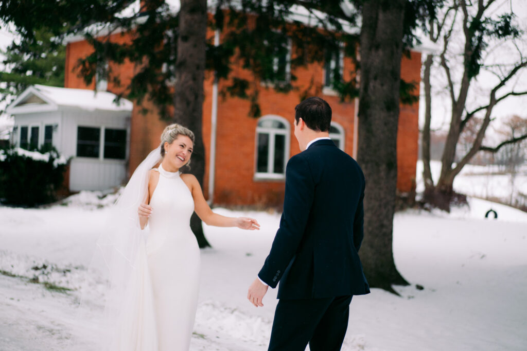 Leah & Jesse Wedding Photo 33