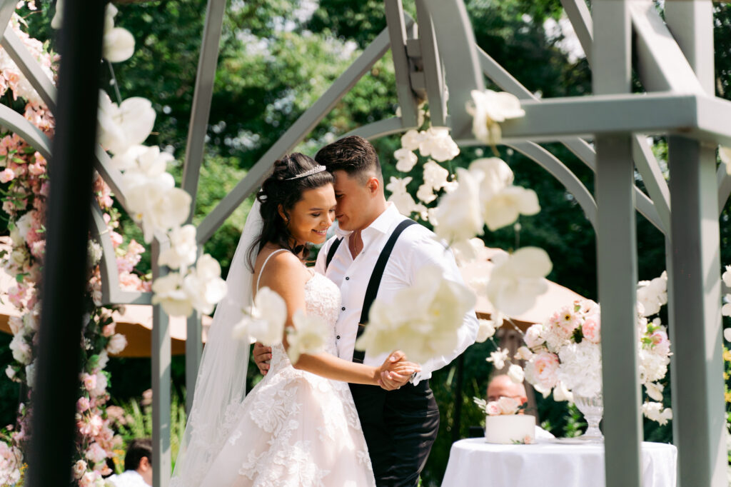 Polina & Soniel Wedding Photo 27